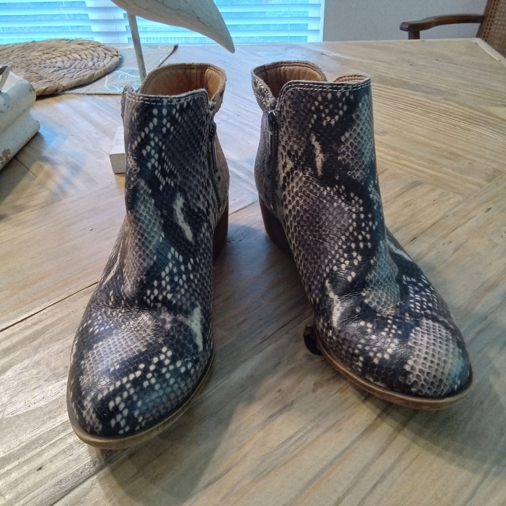 Lucky Brand Bartalino Leather Snakeskin Ankle Boots Size 7 - Picture 3 of 14